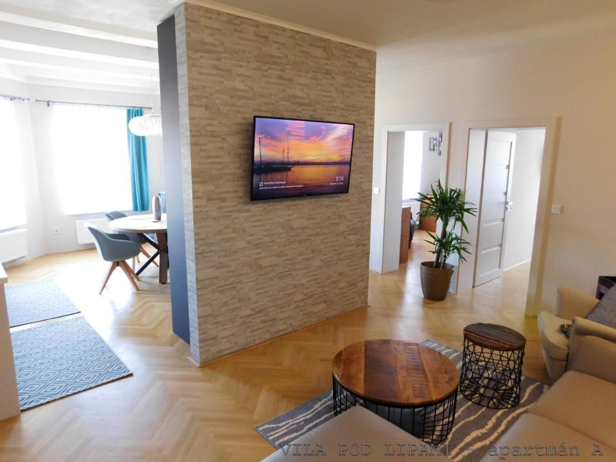 Vila Pod Lipami Lägenhet Bruntál Exteriör bild