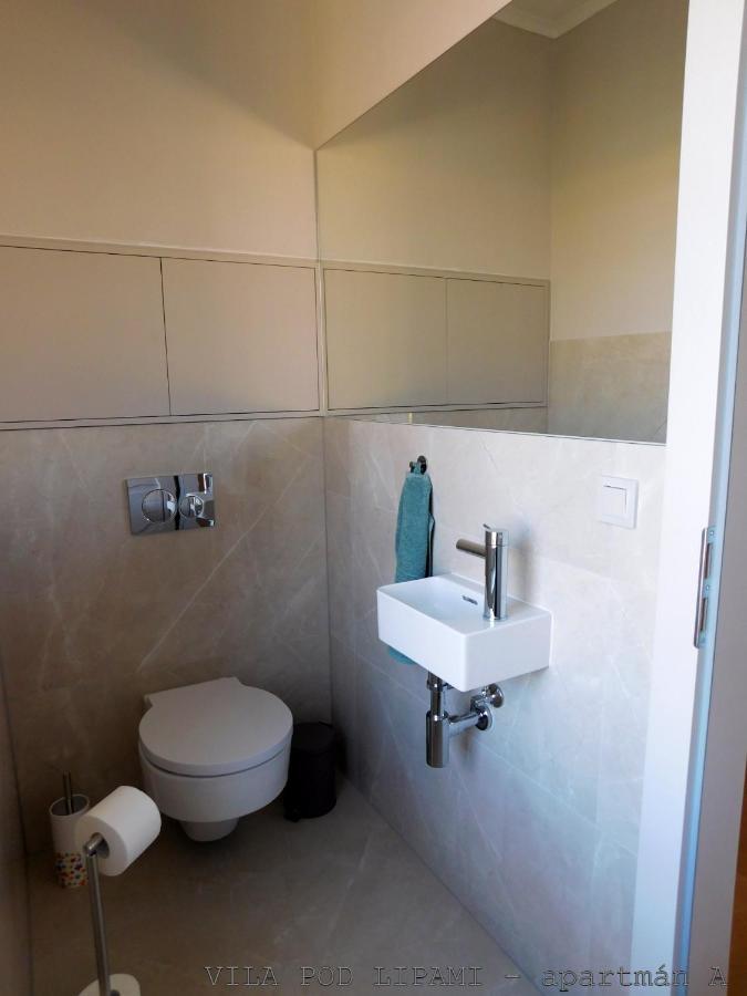 Vila Pod Lipami Lägenhet Bruntál Exteriör bild